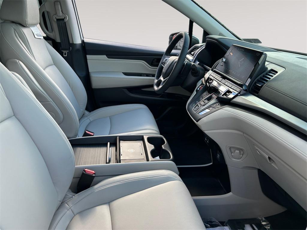 new 2026 Honda Odyssey car, priced at $44,745