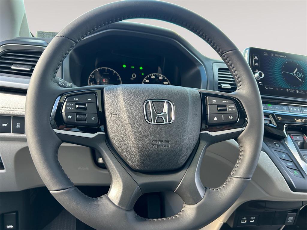 new 2026 Honda Odyssey car, priced at $44,745