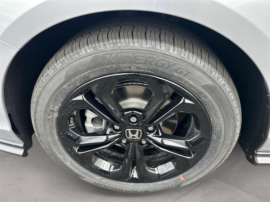 new 2025 Honda Accord car, priced at $31,755