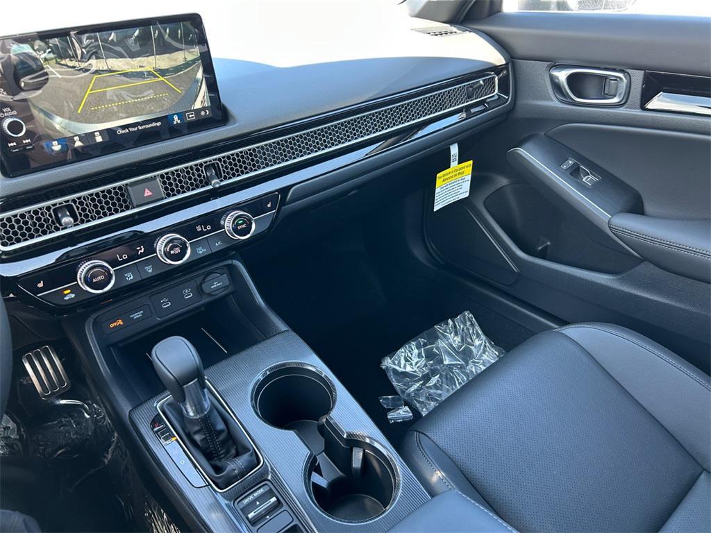 new 2025 Honda Civic Hybrid car, priced at $33,100