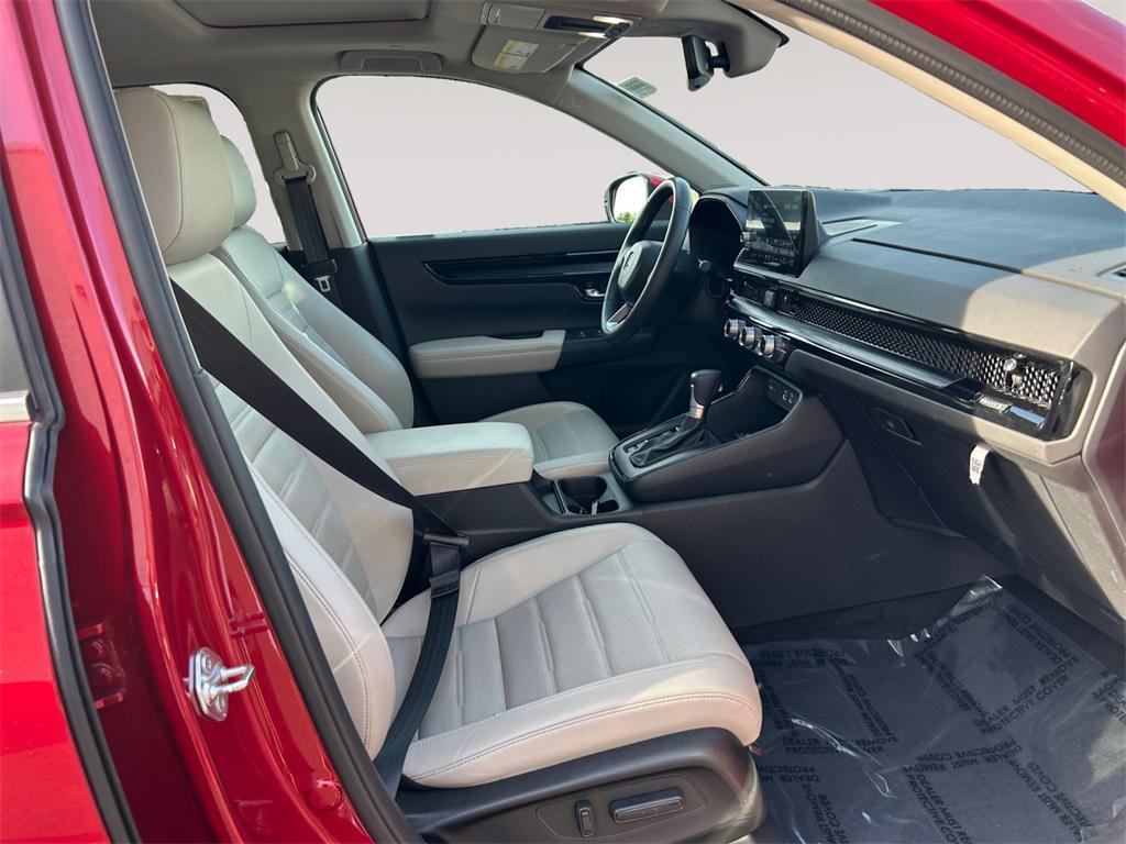 used 2023 Honda CR-V car, priced at $32,627