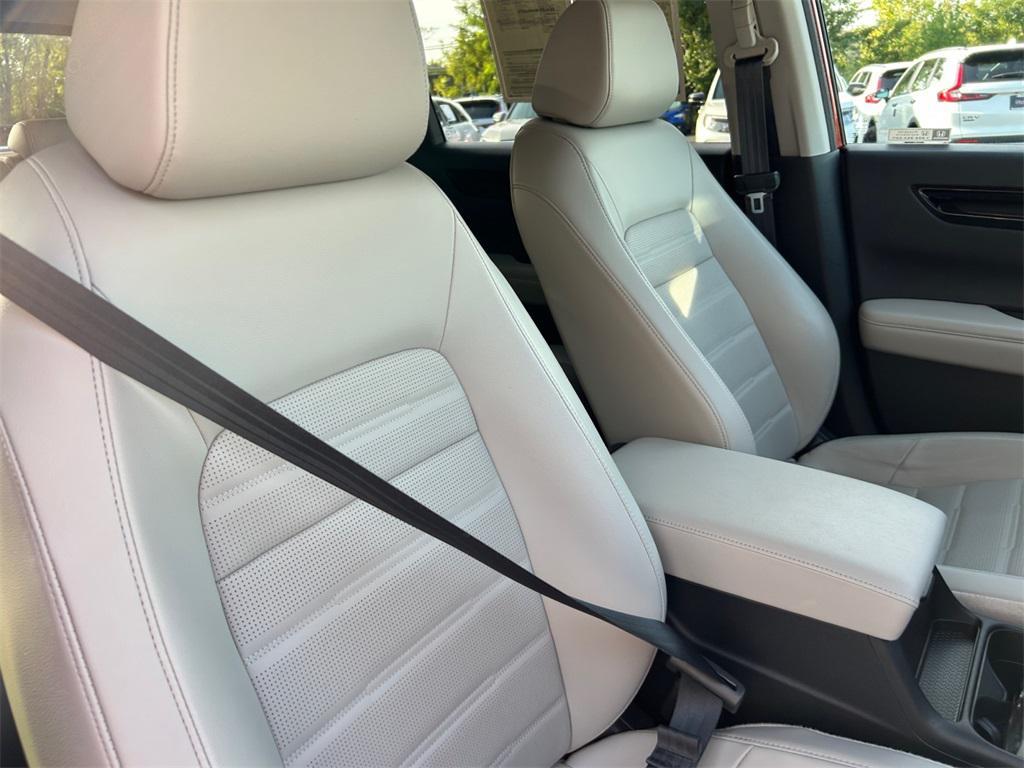 used 2023 Honda CR-V car, priced at $32,627