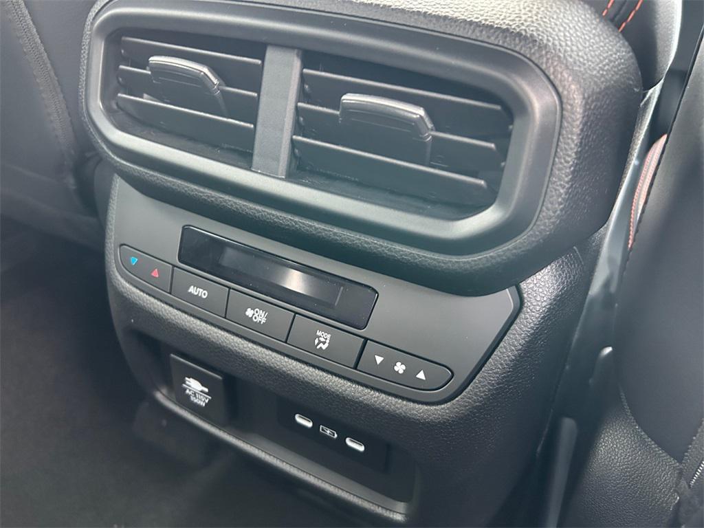 new 2025 Honda Pilot car, priced at $50,895