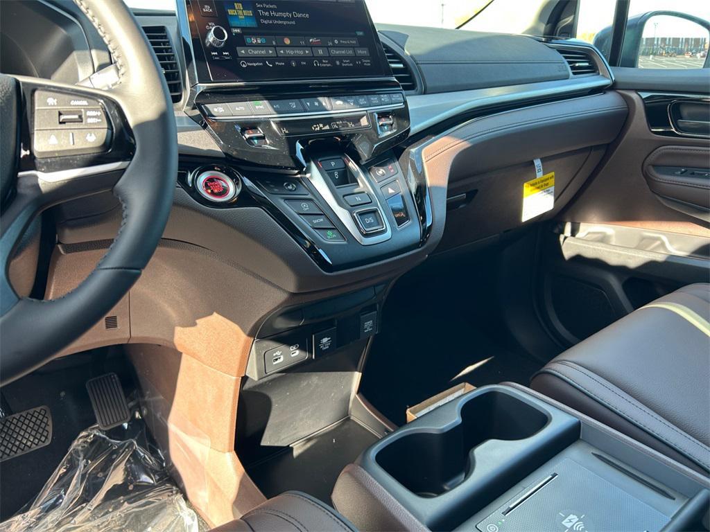 new 2026 Honda Odyssey car, priced at $49,445