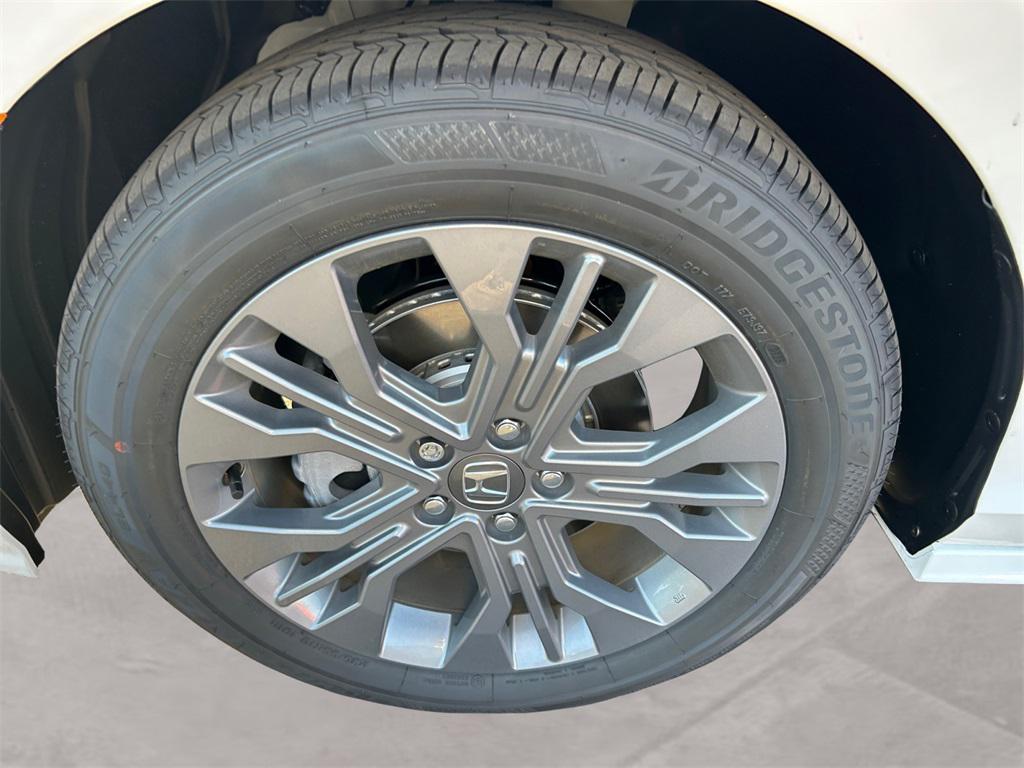 new 2026 Honda Odyssey car, priced at $49,445