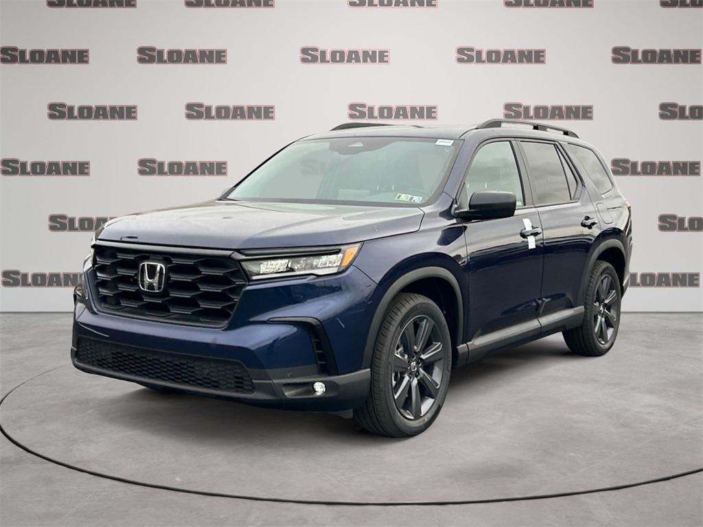 new 2025 Honda Pilot car, priced at $43,795