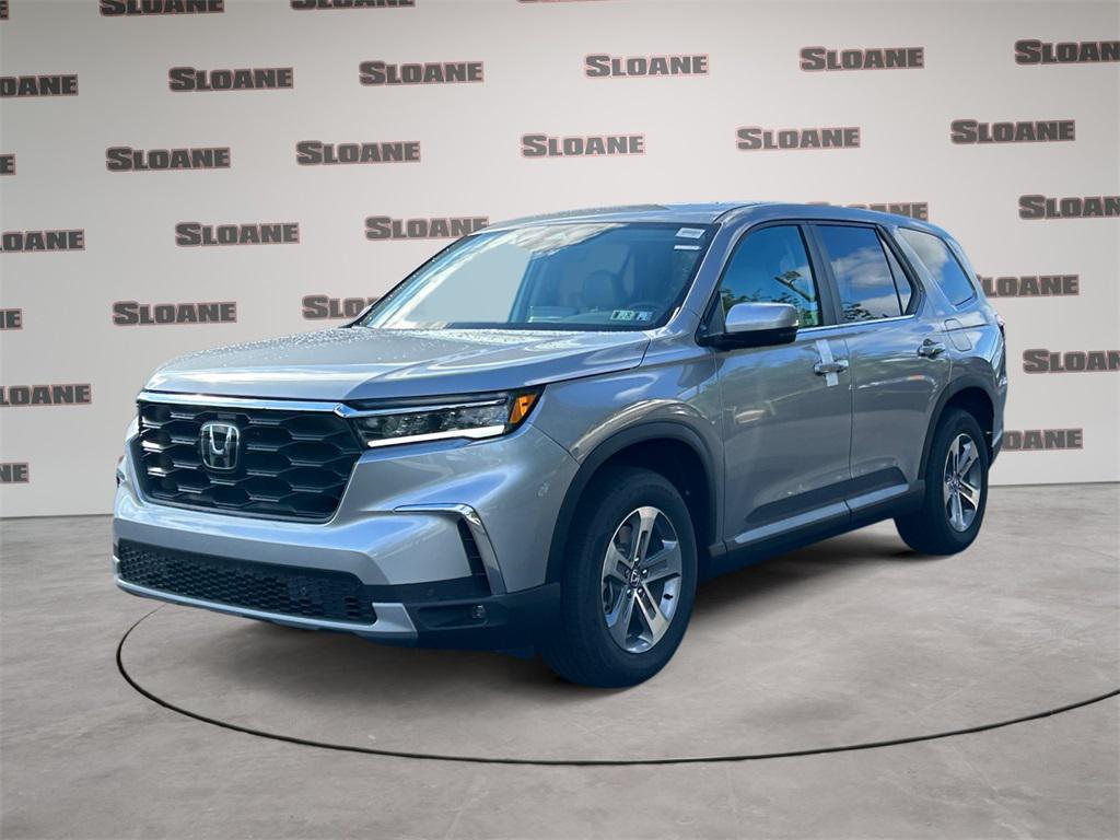 new 2025 Honda Pilot car, priced at $47,095
