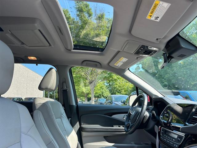 used 2019 Honda Pilot car, priced at $29,958