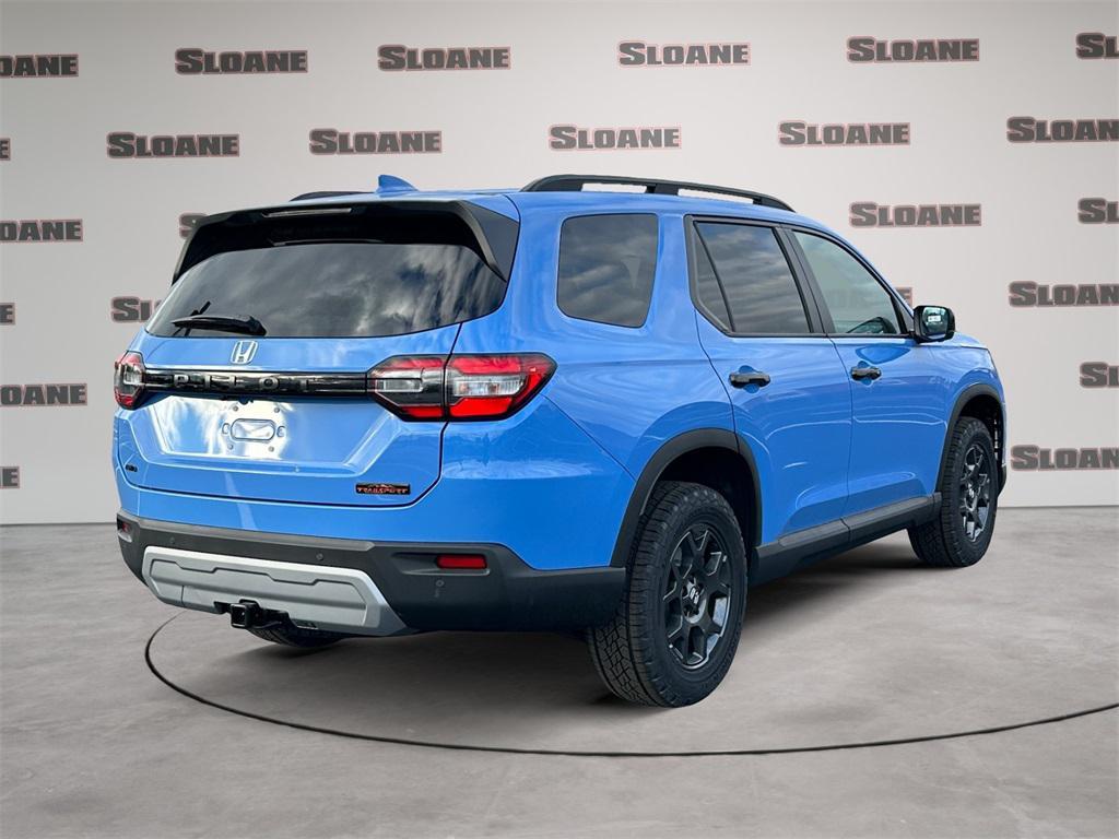 new 2025 Honda Pilot car, priced at $51,350