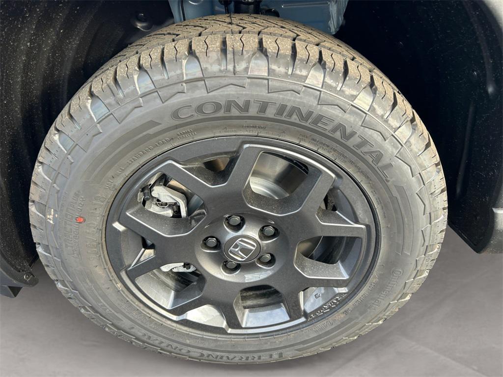 new 2025 Honda Pilot car, priced at $51,350