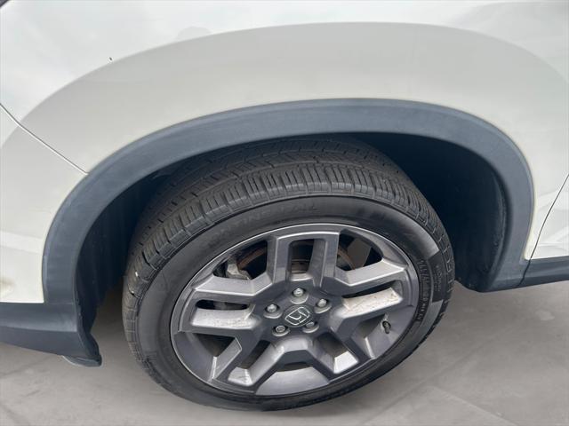 used 2022 Honda Passport car, priced at $27,543