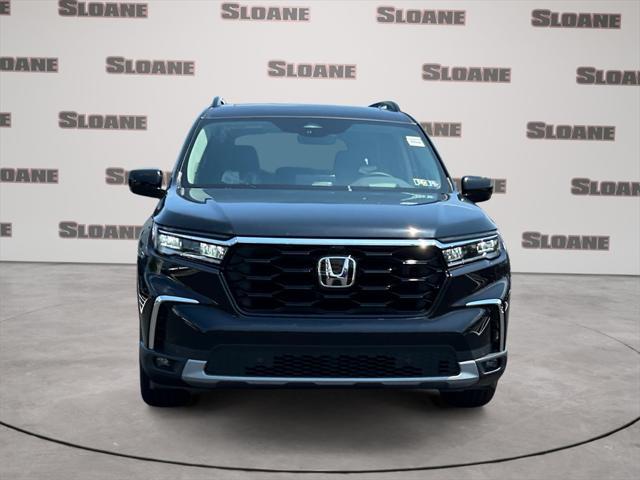 new 2025 Honda Pilot car, priced at $54,530