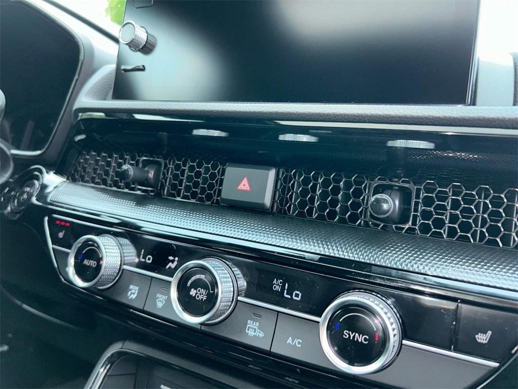 new 2026 Honda CR-V Hybrid car, priced at $44,155