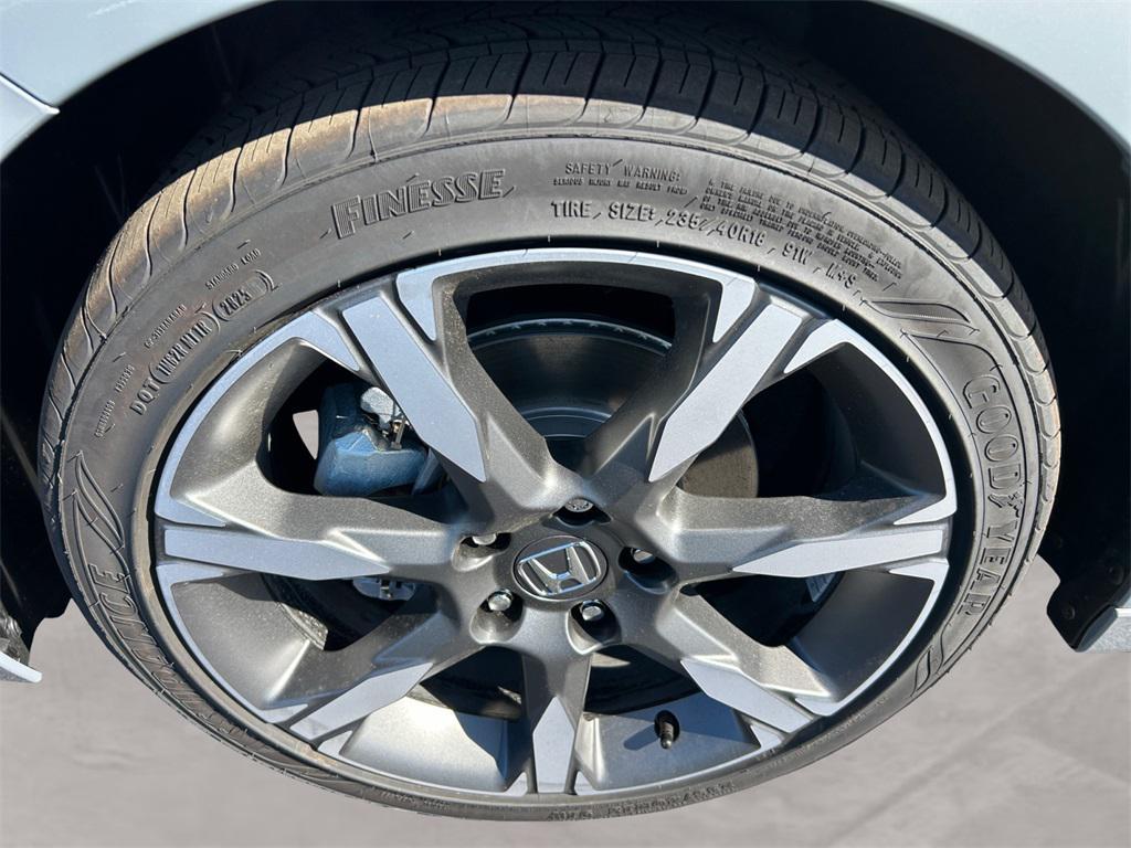 new 2026 Honda Civic Hybrid car, priced at $35,145