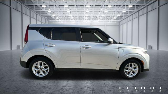 used 2021 Kia Soul car, priced at $10,899