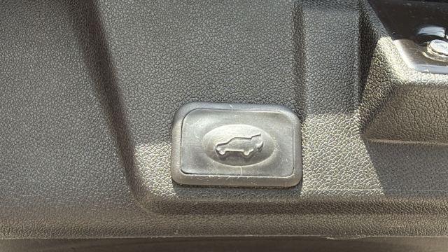 used 2017 Chevrolet Traverse car, priced at $12,899