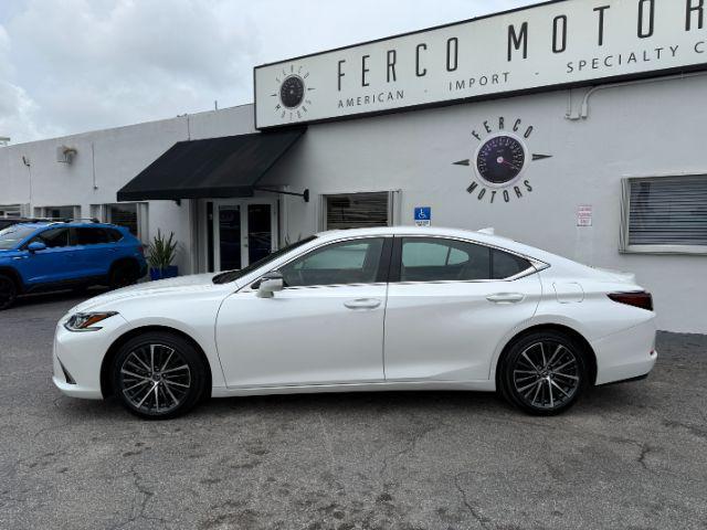 used 2024 Lexus ES 350 car, priced at $41,899