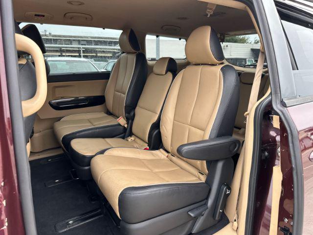 used 2015 Kia Sedona car