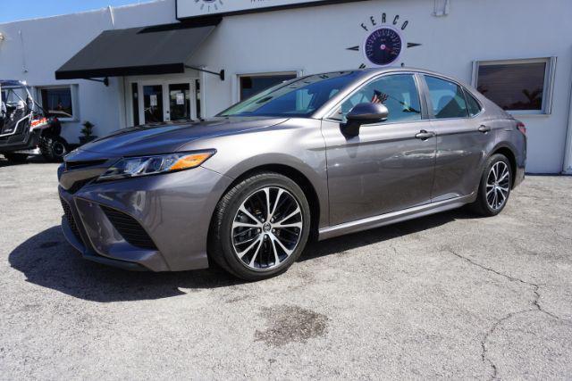 used 2018 Toyota Camry car, priced at $13,899