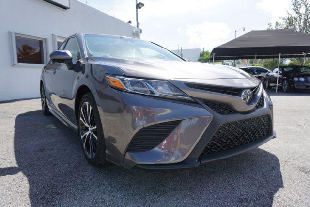 used 2018 Toyota Camry car, priced at $13,899