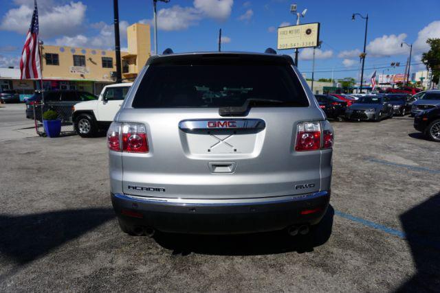 used 2010 GMC Acadia car, priced at $7,899