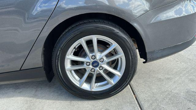 used 2016 Ford Focus car, priced at $5,899