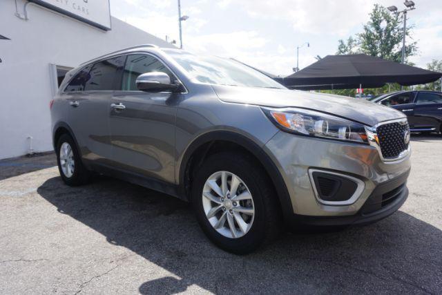 used 2018 Kia Sorento car, priced at $7,799
