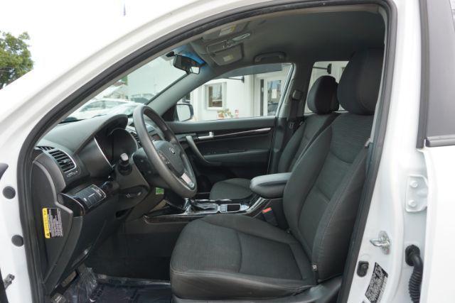 used 2014 Kia Sorento car, priced at $3,699