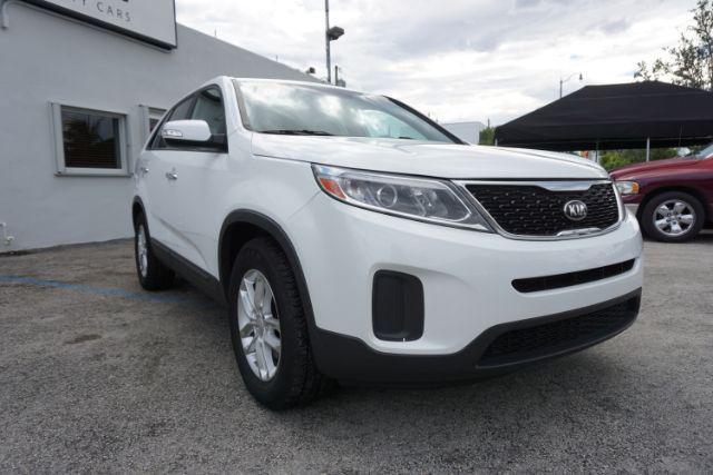 used 2014 Kia Sorento car, priced at $3,699