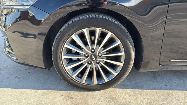 used 2017 Kia Cadenza car, priced at $12,899
