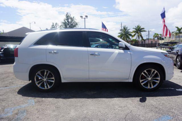 used 2014 Kia Sorento car, priced at $3,599