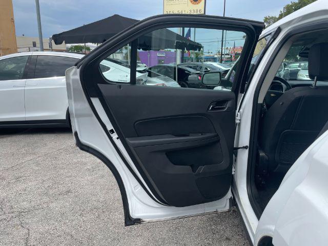 used 2017 Chevrolet Equinox car, priced at $5,899