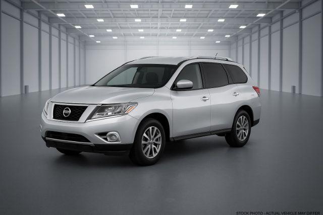 used 2014 Nissan Pathfinder car, priced at $4,899