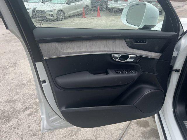 new 2025 Volvo XC90 Plug-In Hybrid car, priced at $82,405
