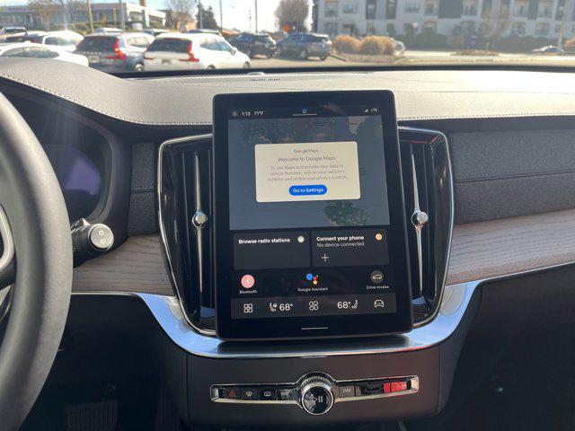 new 2025 Volvo XC90 Plug-In Hybrid car, priced at $78,805