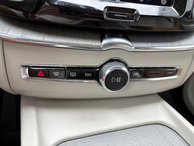 used 2025 Volvo XC60 car, priced at $42,397
