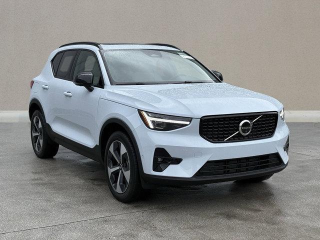 new 2026 Volvo XC40 car, priced at $50,150