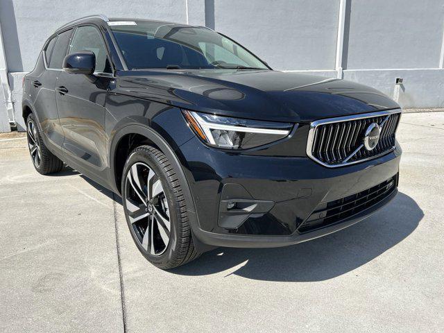 new 2025 Volvo XC40 car, priced at $49,440