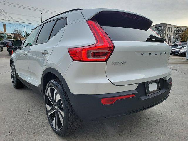 new 2025 Volvo XC40 car, priced at $51,765