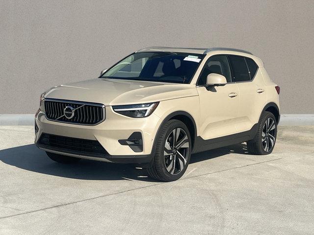 used 2025 Volvo XC40 car, priced at $41,898