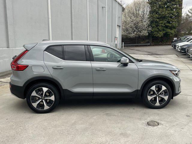 new 2025 Volvo XC40 car, priced at $45,485