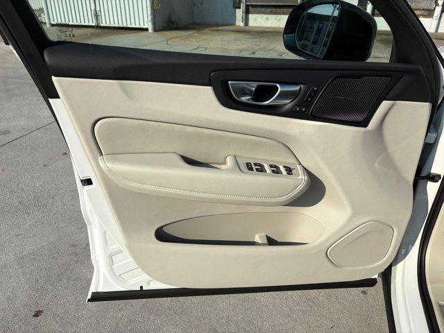 new 2026 Volvo XC60 Plug-In Hybrid car, priced at $75,235
