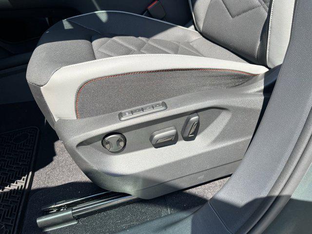 used 2024 Volkswagen Atlas car, priced at $40,895
