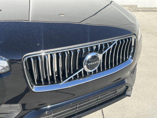 used 2022 Volvo XC90 car, priced at $38,896