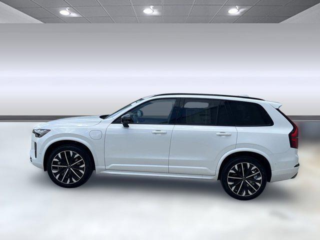 new 2026 Volvo XC90 Plug-In Hybrid car, priced at $85,205