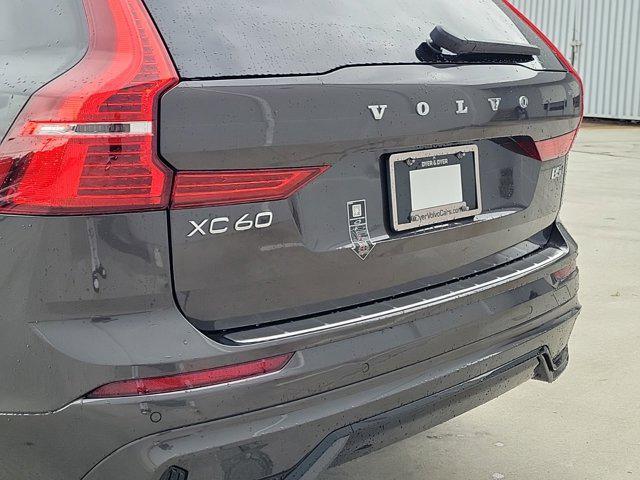 new 2025 Volvo XC60 car, priced at $51,075