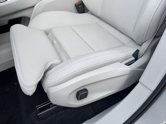 new 2025 Volvo EX90 car, priced at $90,990