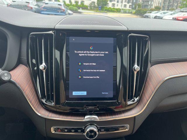 new 2025 Volvo XC60 car, priced at $60,660