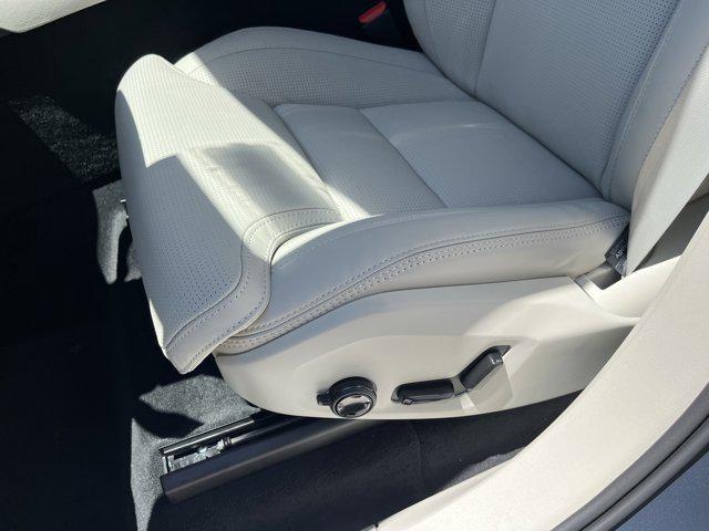 new 2025 Volvo XC90 Plug-In Hybrid car, priced at $82,405