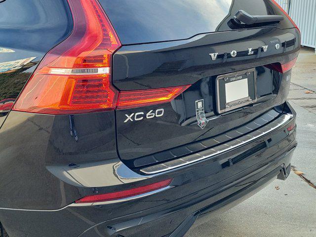 new 2025 Volvo XC60 car, priced at $51,075